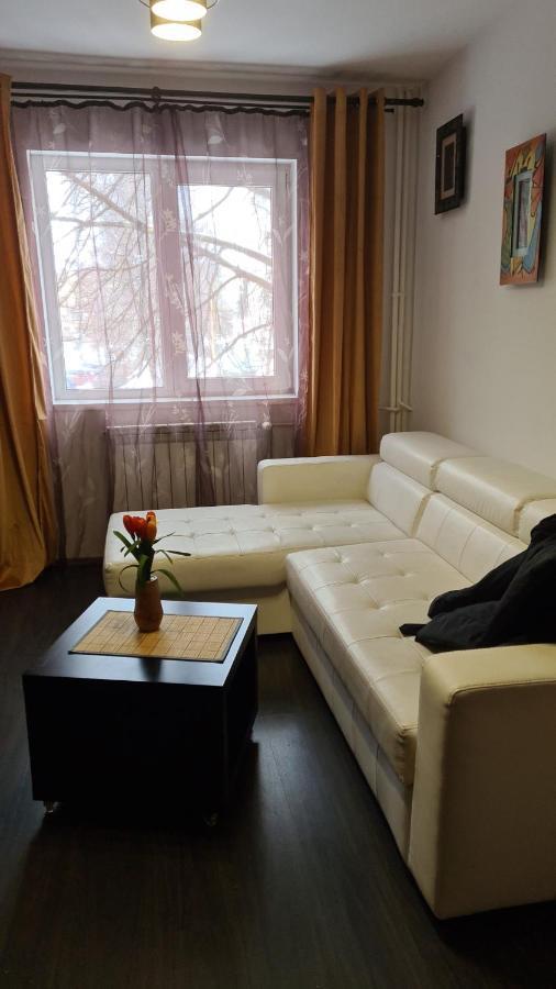 Zenapartment Brasov Luaran gambar